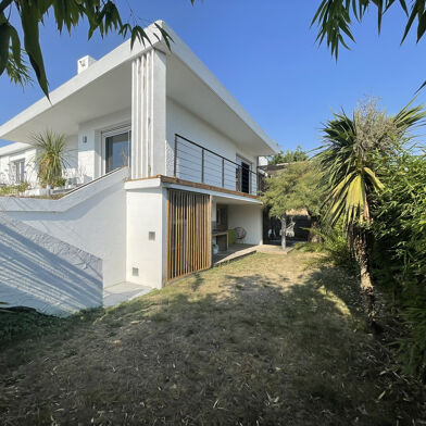 Maison 5 pièces 735000 €