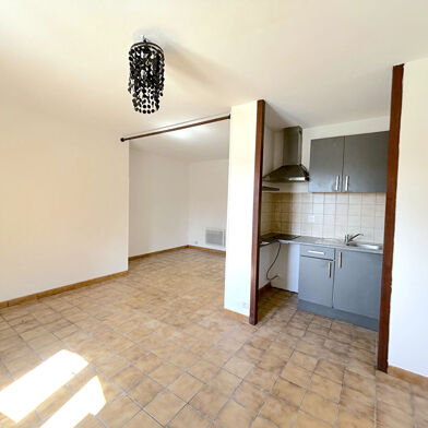 Appartement 1 pièces 580 €