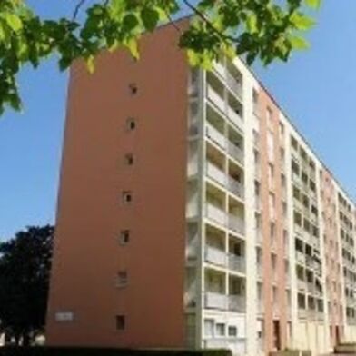 Appartement 5 pièces 800 €