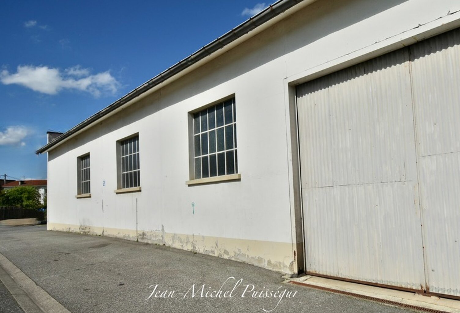 SAINT GAUDENS (31), Entrepôt à Louer de 290m2, Stationnement extérieur — photo 1