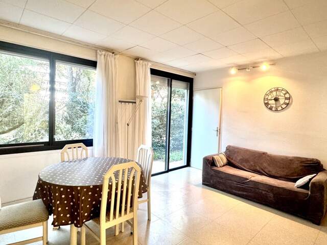 APPARTEMENT T2 DE 42M2-PROCHE DES COMMERCES-A DEUX PAS DE LA MER-IDEAL INVESTISSEMENT — photo du bien