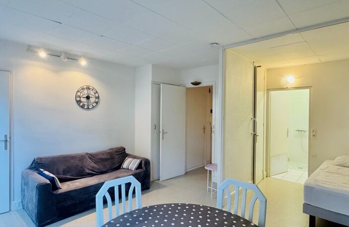 APPARTEMENT T2 DE 42M2-PROCHE DES COMMERCES-A DEUX PAS DE LA MER-IDEAL INVESTISSEMENT — photo 4