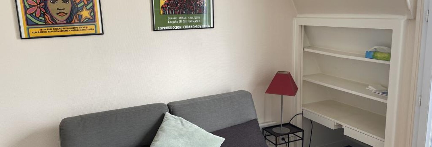 Appartement 1 Pièce 12 m² à louer à Paris 9 (75009)