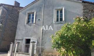 Maison 5 Pièces 117 m² à vendre à Nanteuil-en-Vallée (16700)