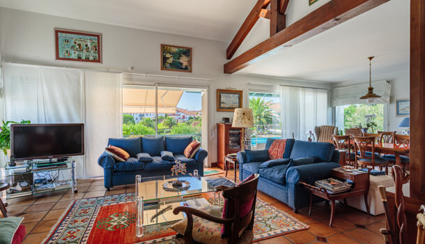 Villa / Maison 7 pièces  à vendre Saint-Jean-de-Luz 64500