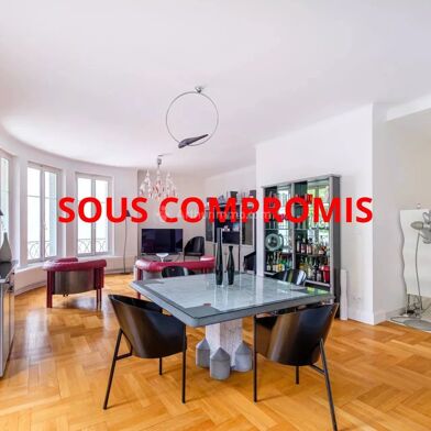 Appartement 6 pièces 749000 €