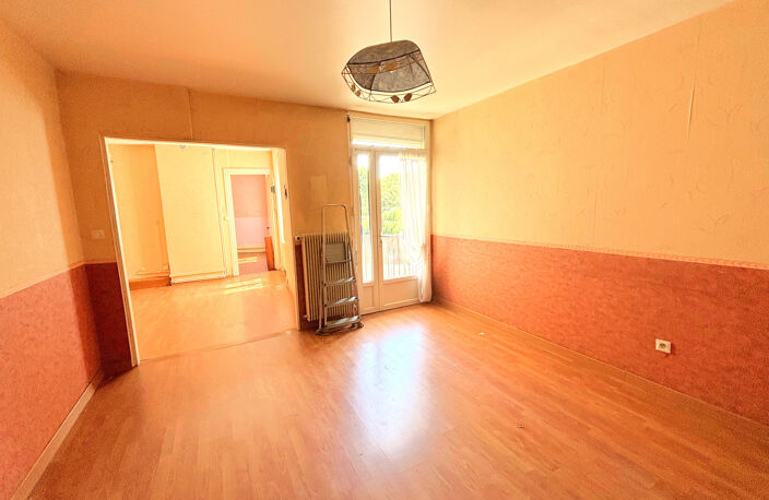 FIRMINY GRAND APPARTEMENT F5 + BALCON + GRANDE CAVE — photo 2
