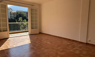 Appartement 2 Pièces 43 m² à vendre à Roquebillière (06450)