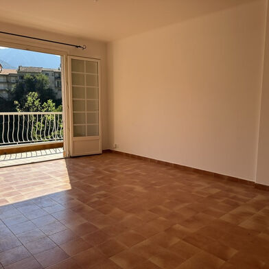 Appartement 2 pièces 108000 €