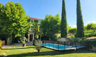 Maison 14 Pièces 281 m² à vendre à Pierrelatte (26700)