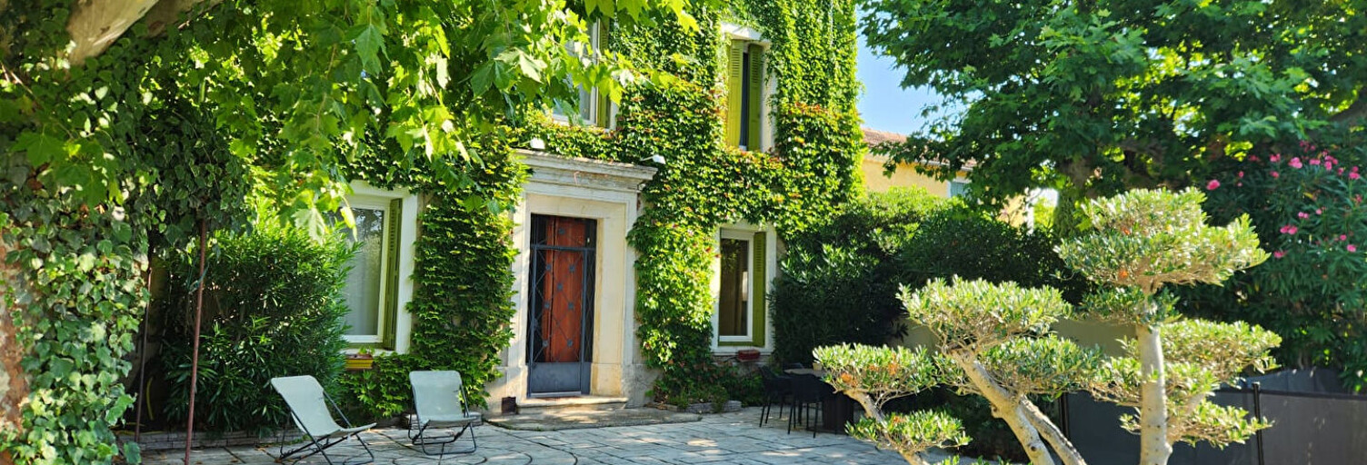 Maison 14 Pièces 281 m² à vendre à Pierrelatte (26700)