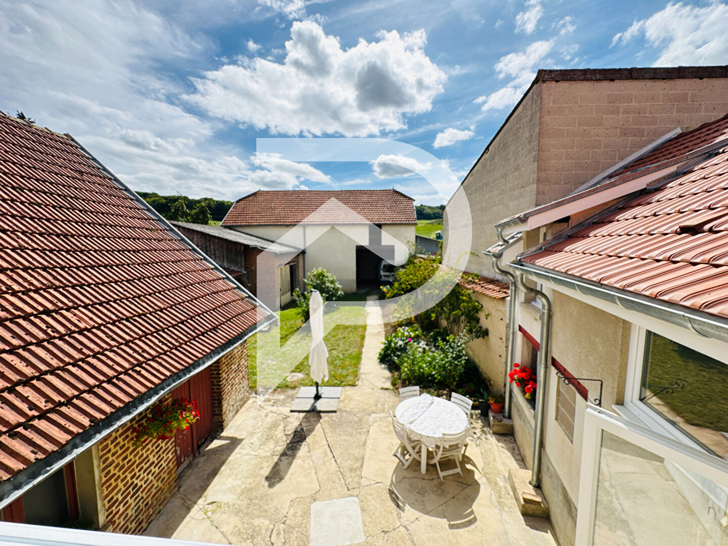 Villa / Maison 6 pièces  à vendre Sermiers 51500