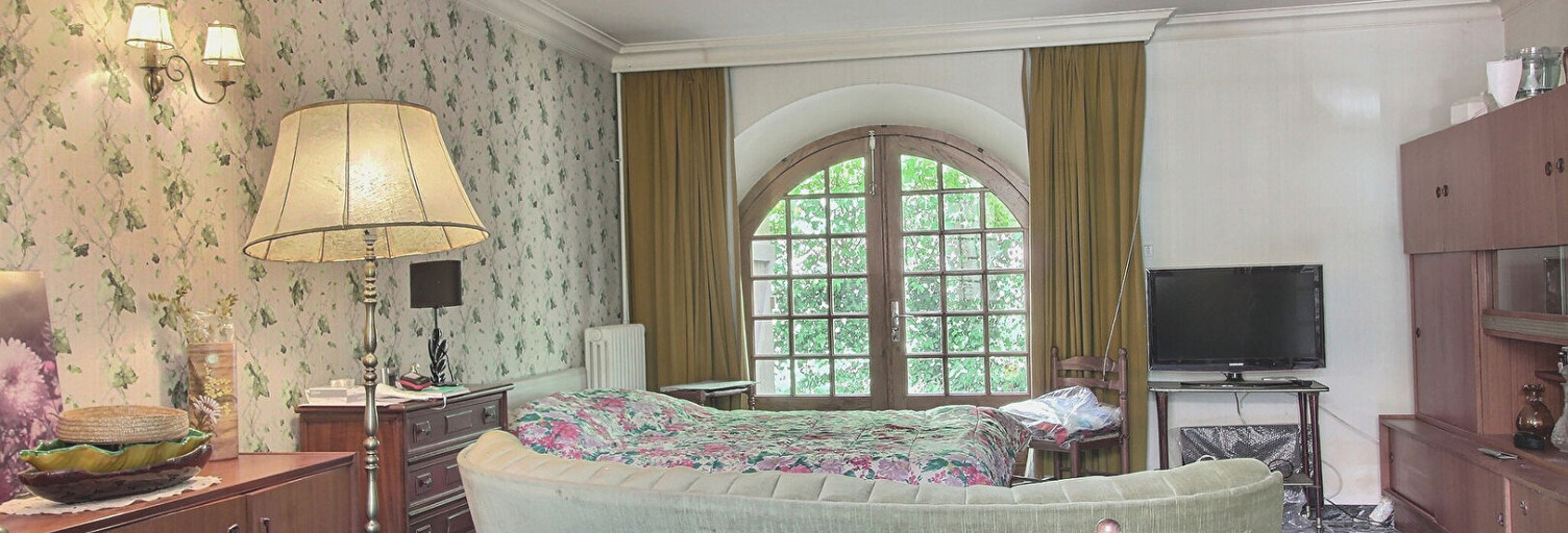 Maison 10 Pièces 248 m² à vendre à Andrézieux-Bouthéon (42160)