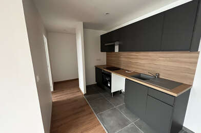 Appartement 3 pièces 890 €