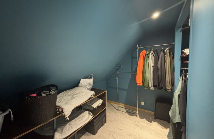 A VENDRE SOQUET IMMOBILIER DINAN - Maison rénovée 130 m² Centre bourg LANVALLAY — photo 4