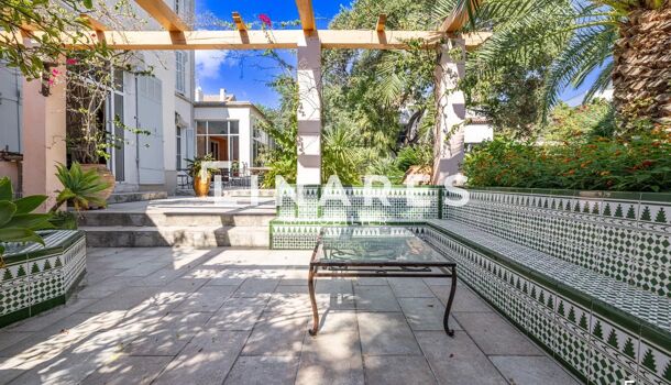 Villa / Maison 8 pièces  à vendre Marseille 8eme 13008