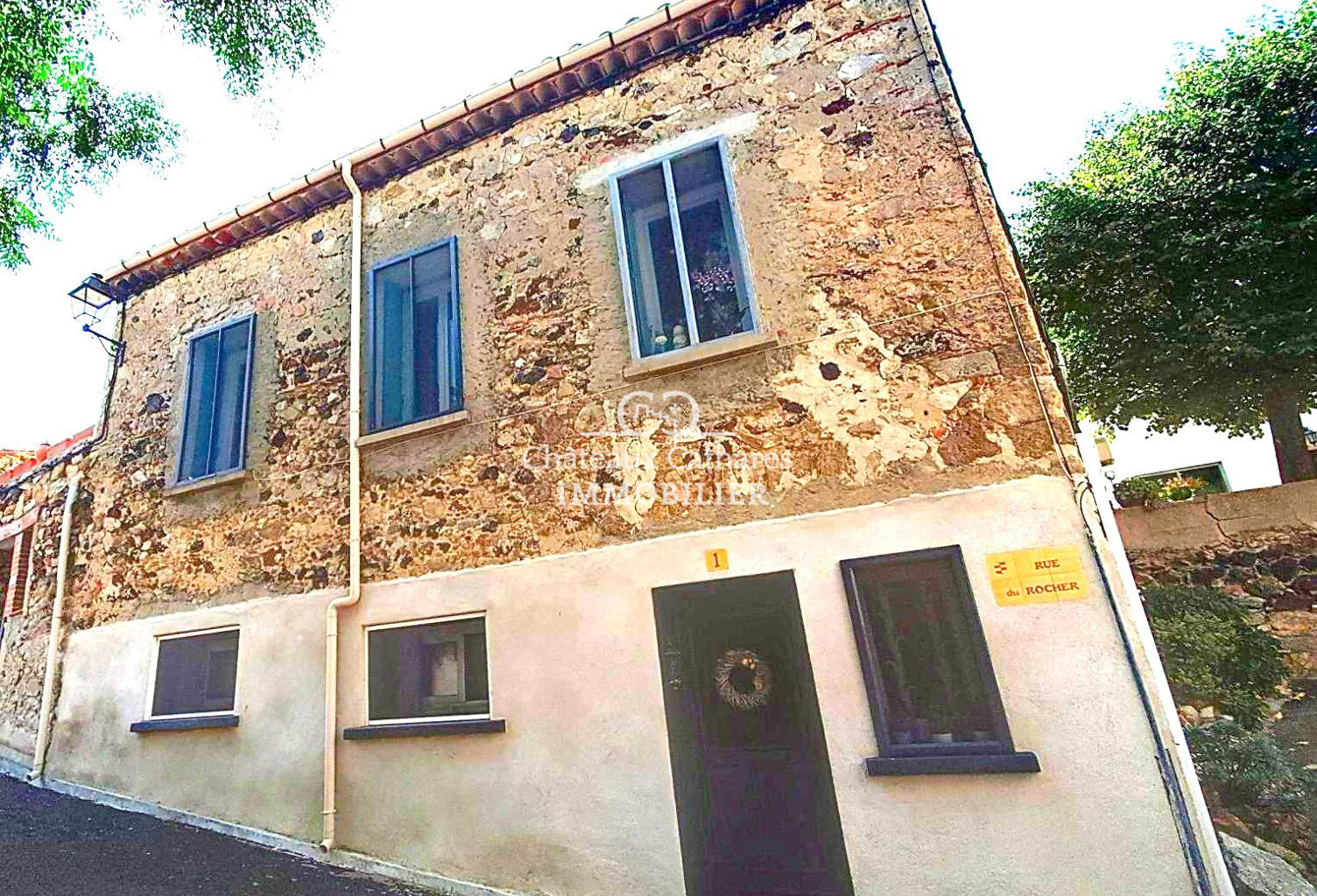 Maison de village avec 2 appartements — photo 1