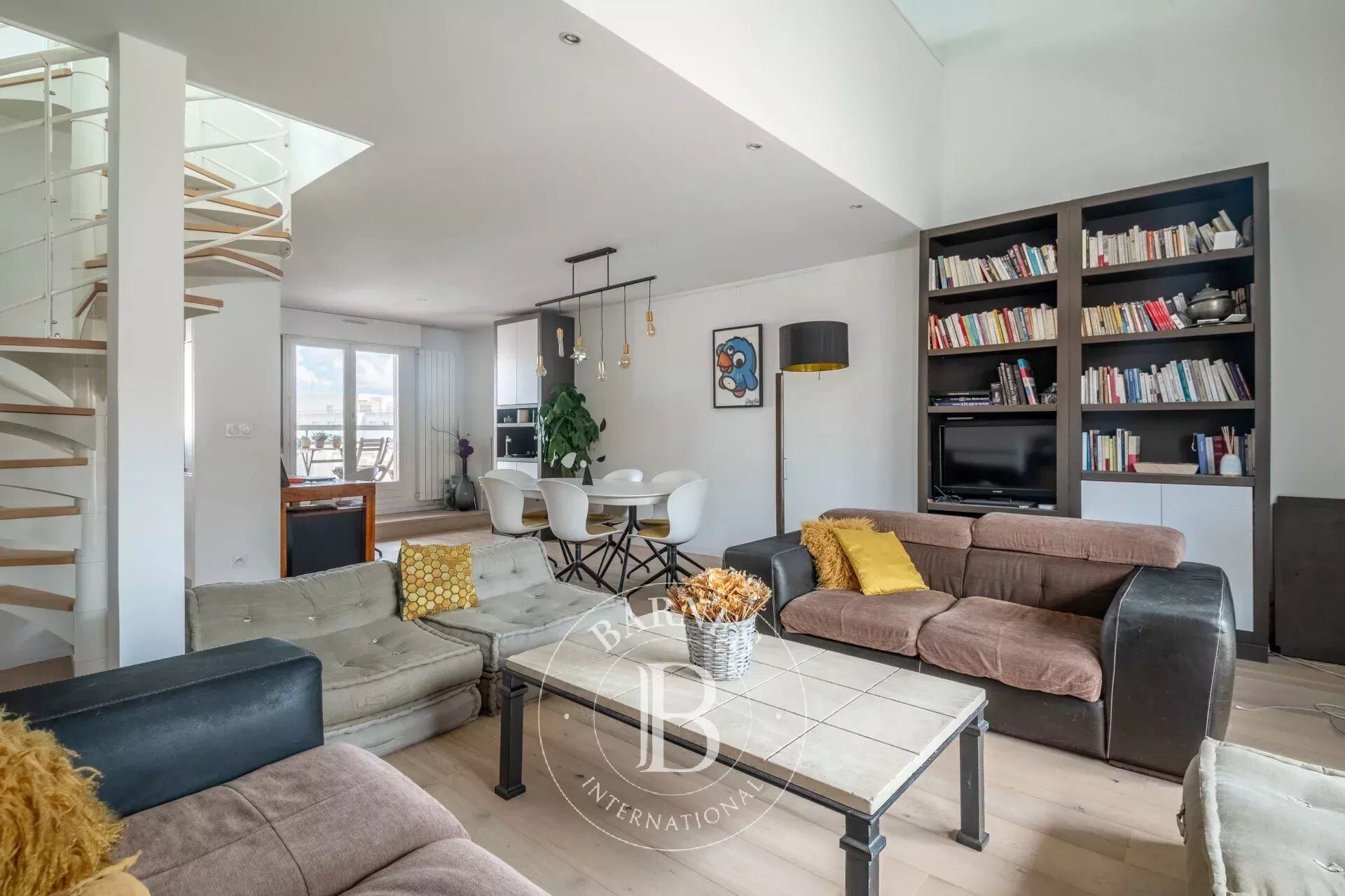Appartement L T5