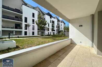 Appartement 3 pièces 910 €