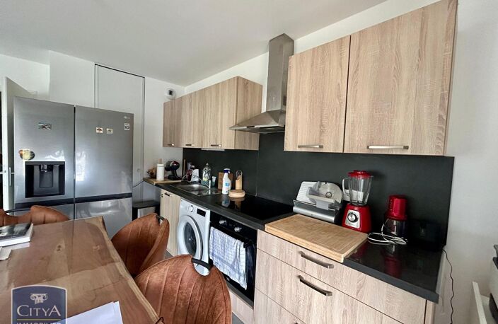 Location appartement 3 pièces 65 m² à Tours (37100) — photo 3