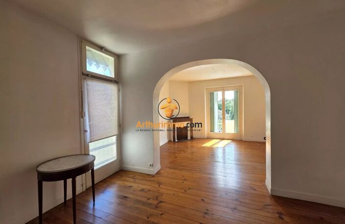 À vendre – Maison avec fort potentiel dans le secteur prisé de l'Ormeau — photo 3