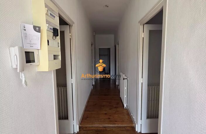 À vendre – Maison avec fort potentiel dans le secteur prisé de l'Ormeau — photo 5