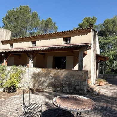 Maison 6 pièces 735000 €