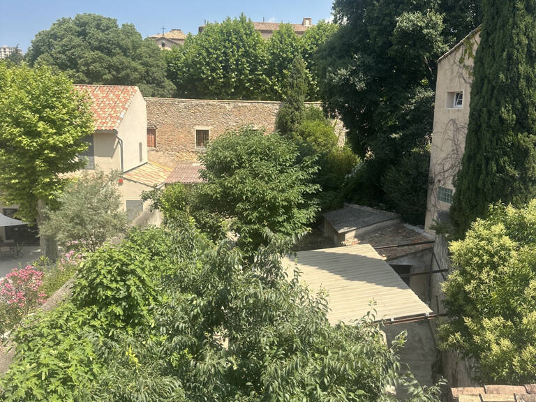 AIX EN PROVENCE : Appartement de 75 m2 divisé en 4 studios — photo 1