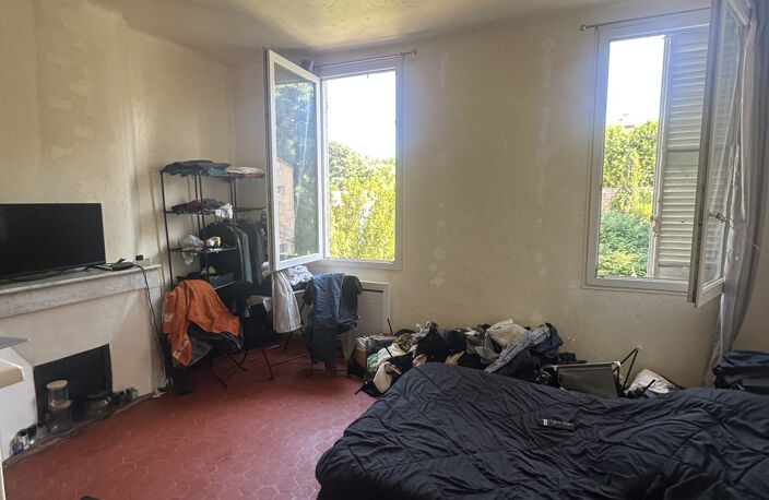 AIX EN PROVENCE : Appartement de 75 m2 divisé en 4 studios — photo 5
