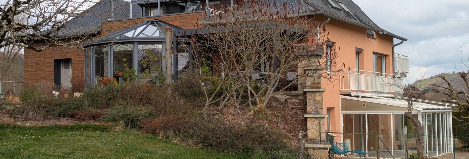 Maison 12 Pièces 320 m² à vendre à Saint-Christophe-Vallon (12330)