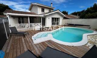 Maison 9 Pièces 111 m² à vendre à Hourtin (33990)