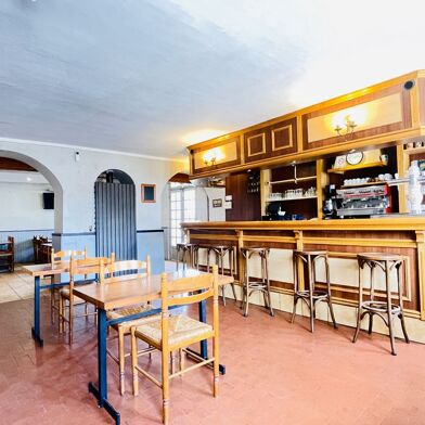 Commerce  270000 €