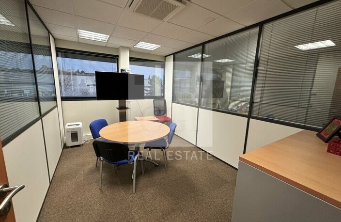 BUREAUX à LOUER — photo 5