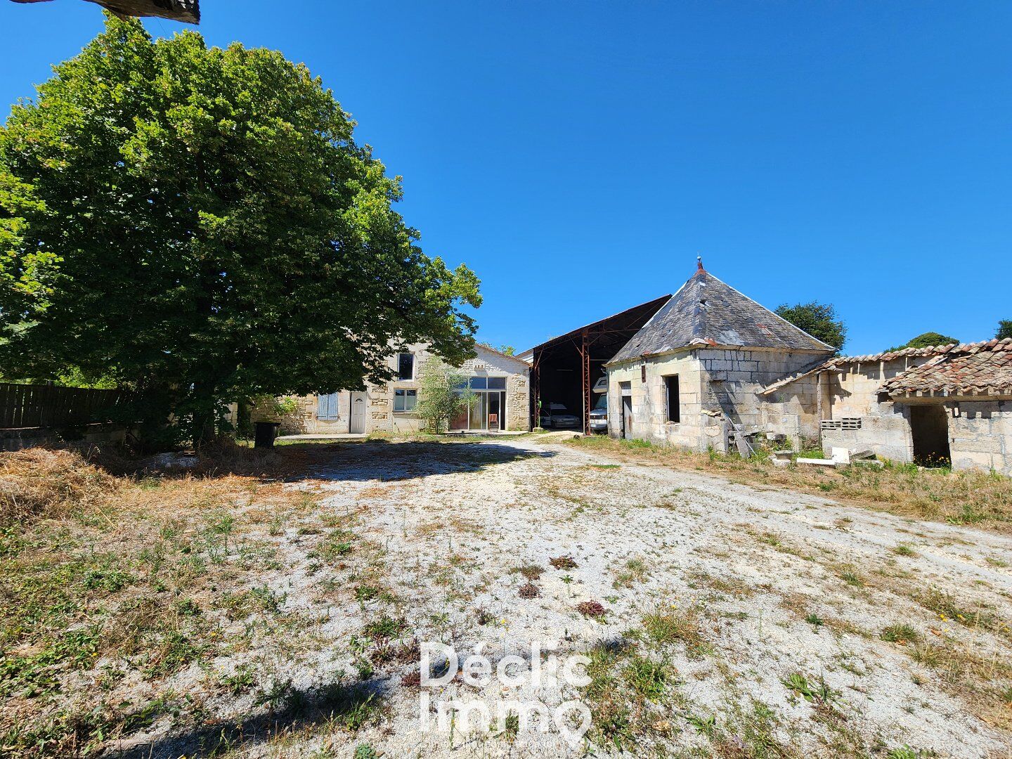 Villa / Maison  T6 à vendre Vindelle 16430