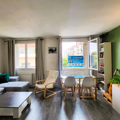 Appartement 3 pièces 210000 €