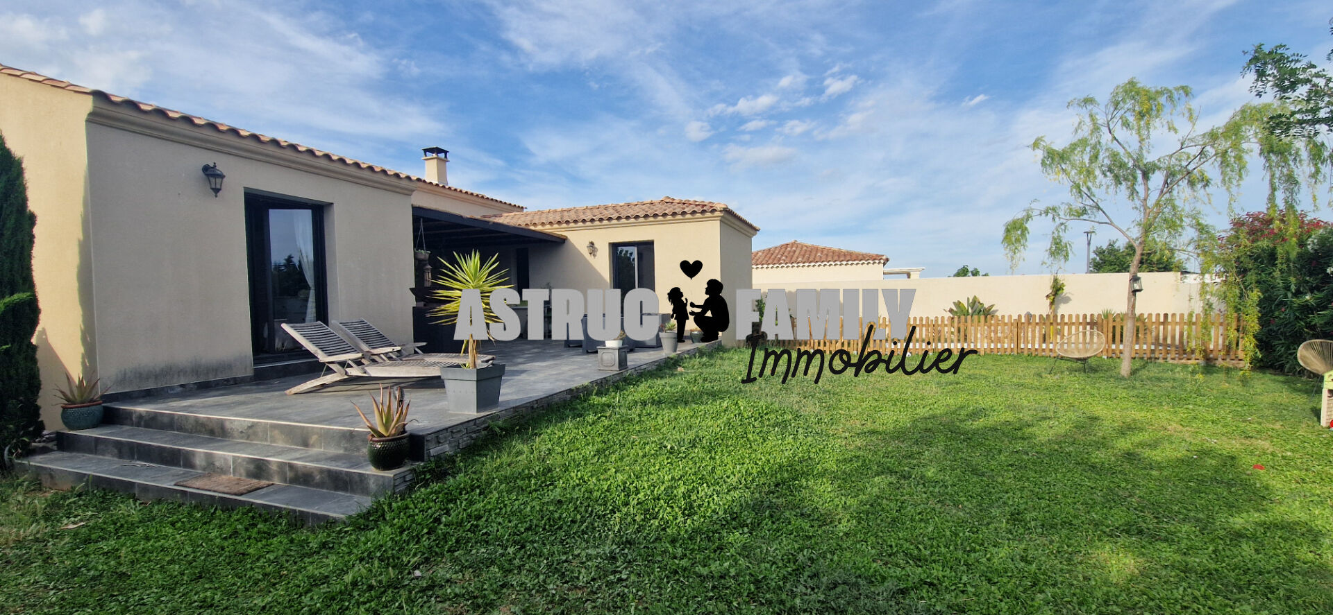 Villa / Maison  T4 à vendre Saint-Gilles 30800