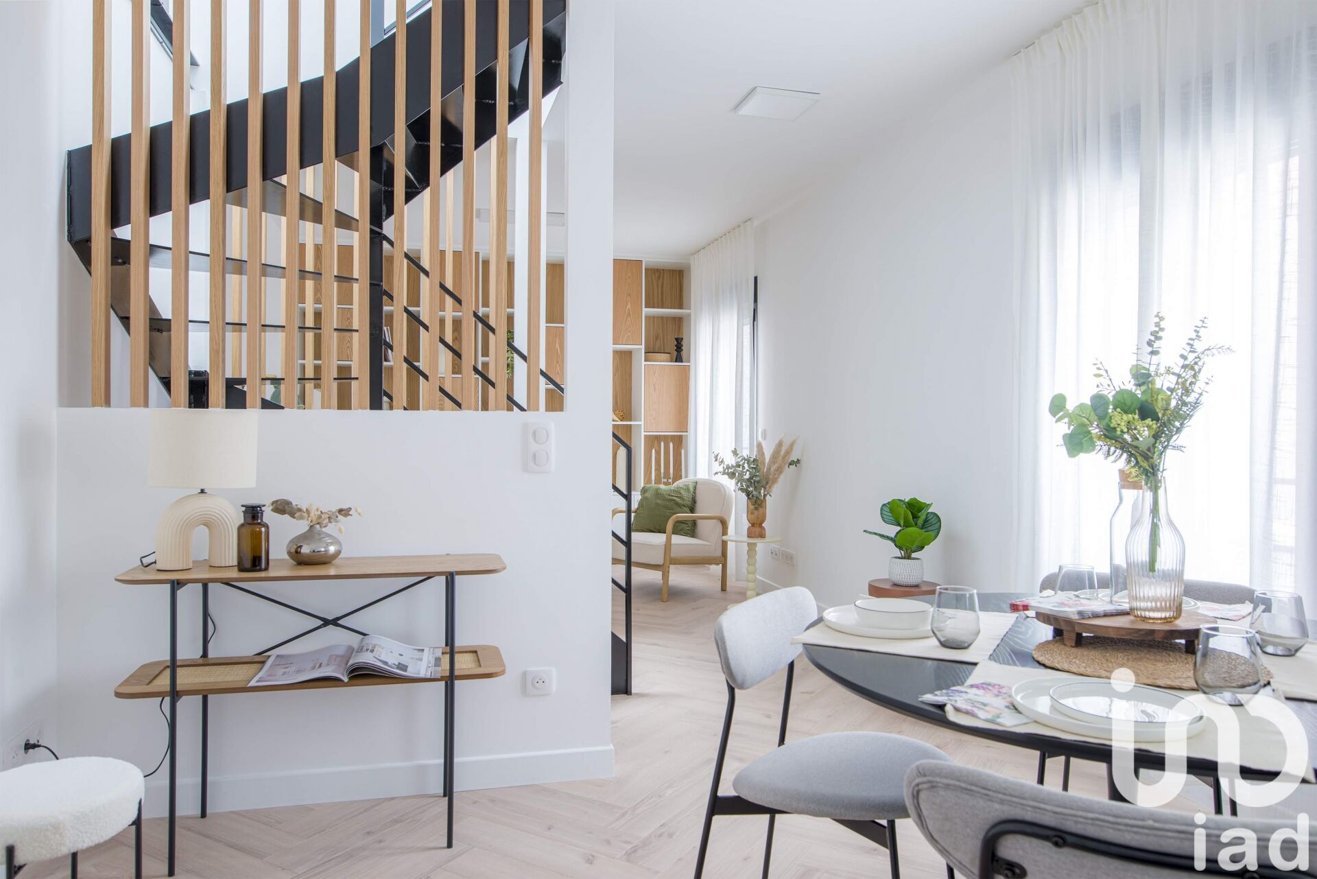 Issy-les-Moulineaux - 70m² - 4p. - 1ch.