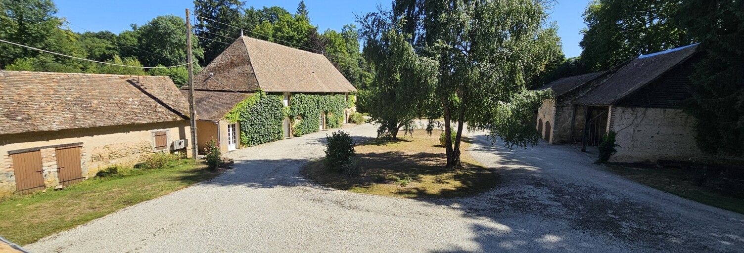 Maison 7 Pièces 320 m² à vendre à Courcemont (72110)