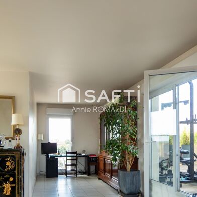 Appartement 4 pièces 398900 €