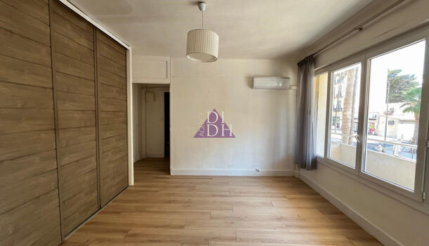 Appartement 2 pièces  à vendre Hyères 83400