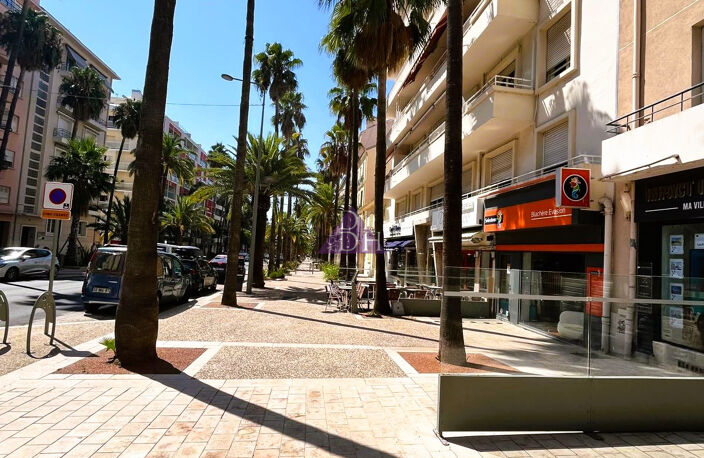Avenue Gambetta 2 pièces avec ascenseur et cave — photo 3