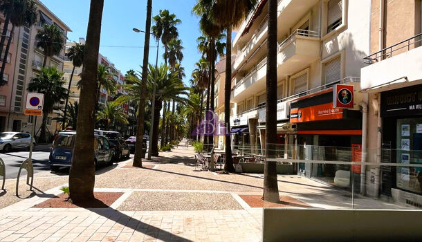 Appartement 2 pièces  à vendre Hyères 83400