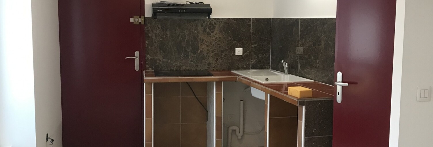 Immeuble  250 m² à vendre à Lodève (34700)