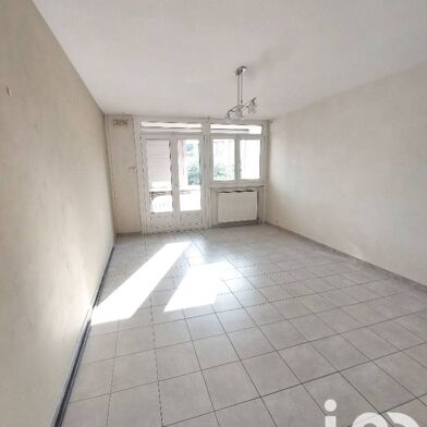 Appartement 3 pièces 128000 €