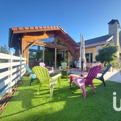 Maison 5 pièces 299000 €