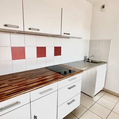 Appartement 2 pièces 135900 €