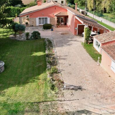 Maison 9 pièces 530000 €