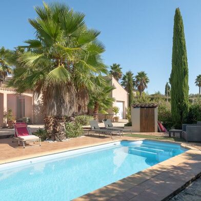 Maison 5 pièces 599000 €