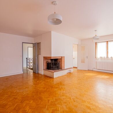 Maison 4 pièces 399000 €