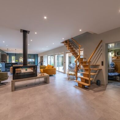 Maison 7 pièces 620000 €